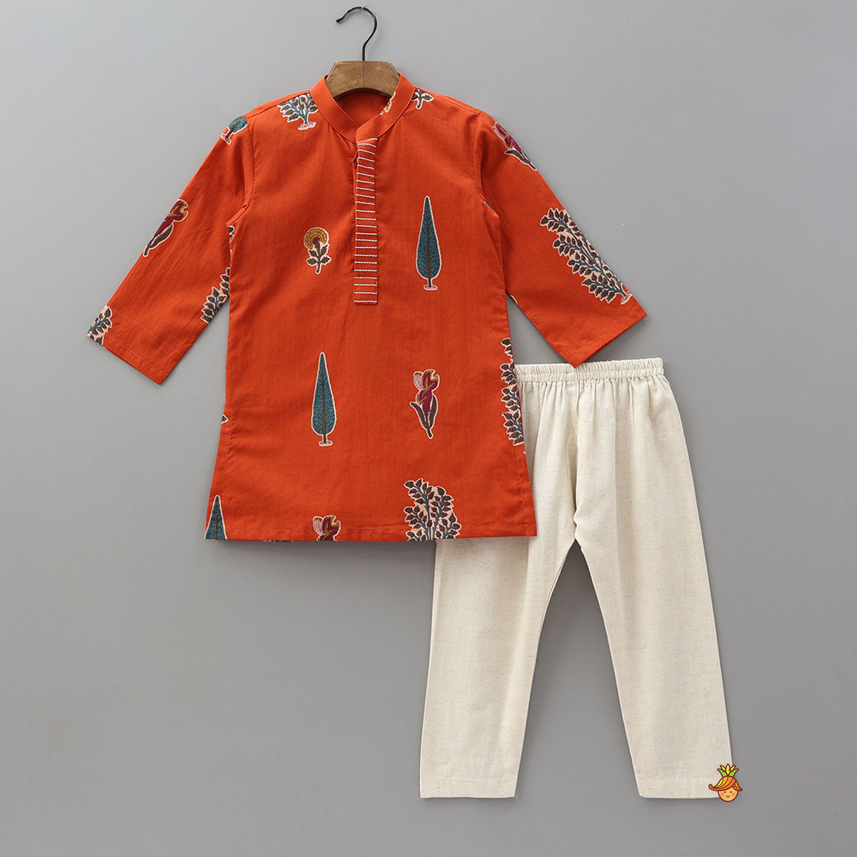 Thread Work Front Placket Cotton Kurta With Open Jacket And Pyjama