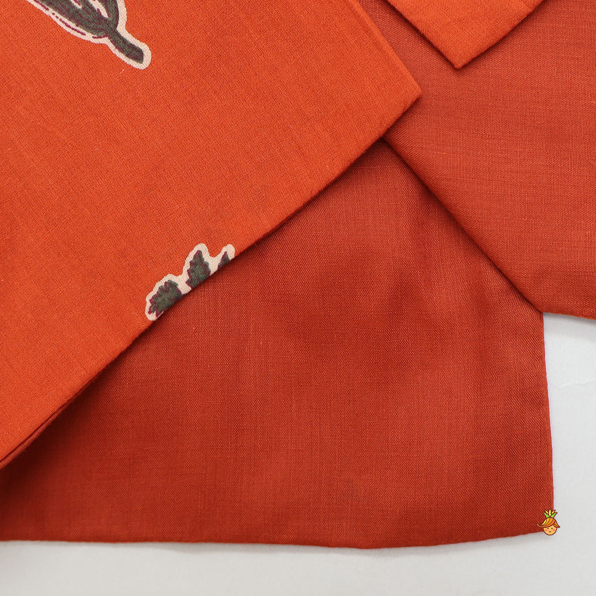 Thread Work Front Placket Cotton Kurta With Open Jacket And Pyjama