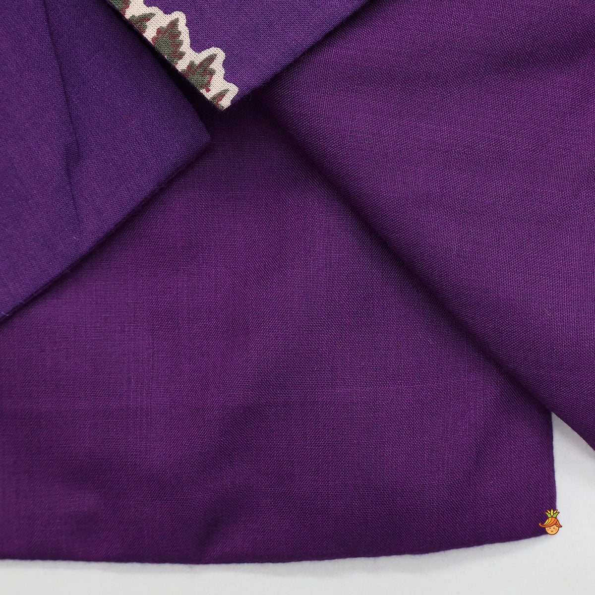 Thread Work Front Placket Cotton Ethnic Kurta With Open Jacket And Pyjama