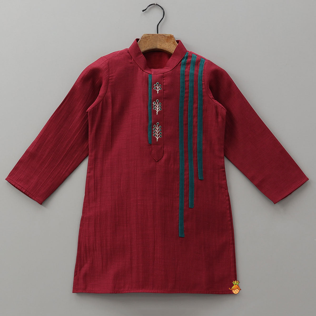 Embroidered Front Placket Ethnic Kurta And Pyjama