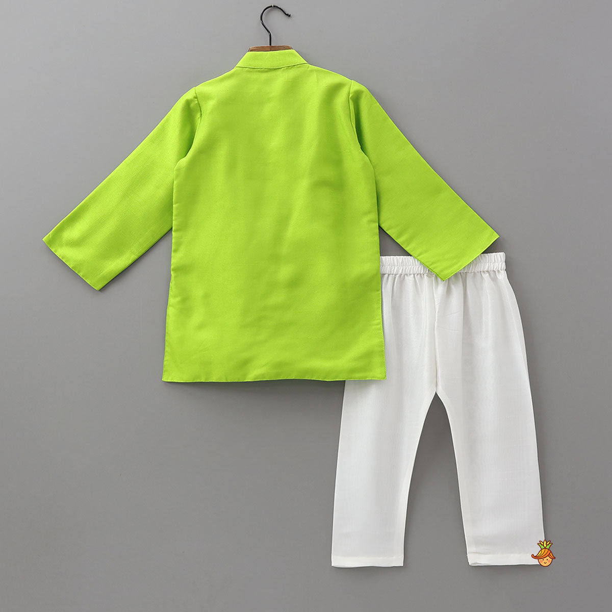 Charming Embellished Ethnic Kurta And Pyjama