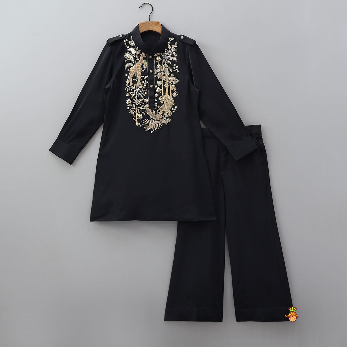 Detailed Embroidered Stylish Kurta And Pant