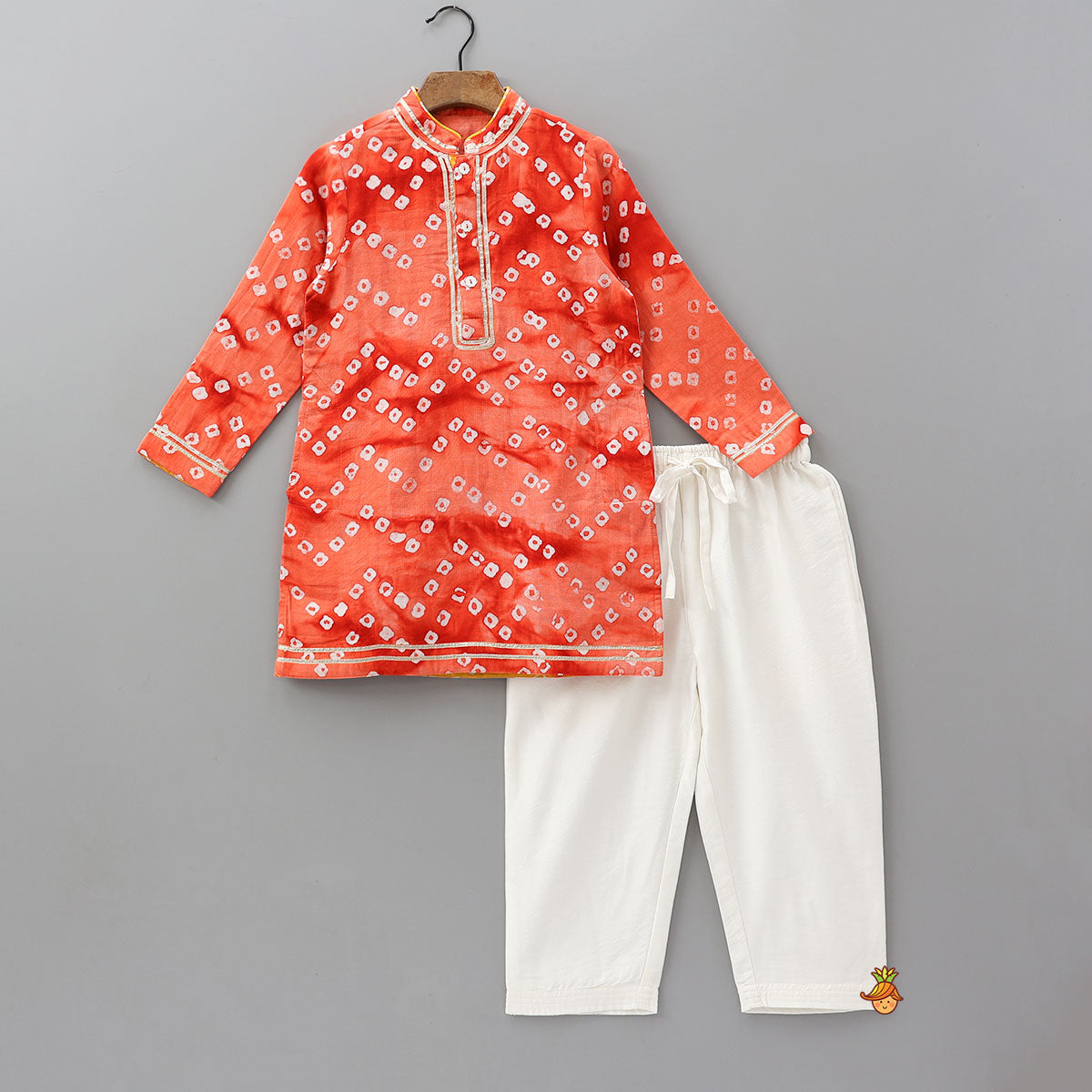 Festive Bandhani Printed Ethnic Kurta And Pyjama