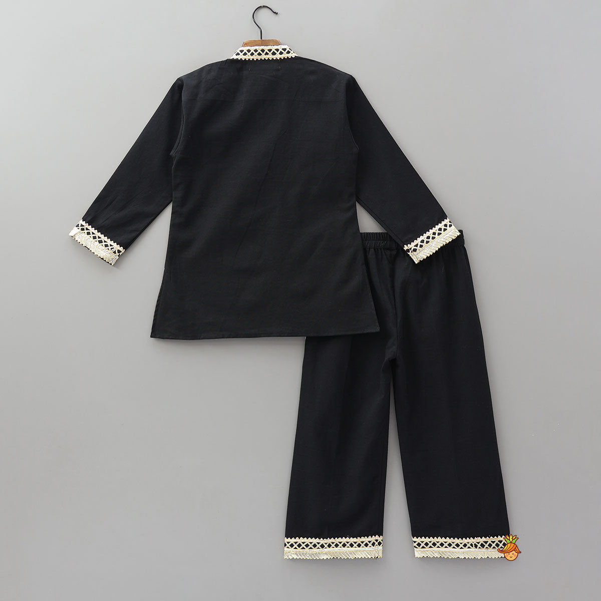 Gota Lace Embellished Kurta And Pyjama