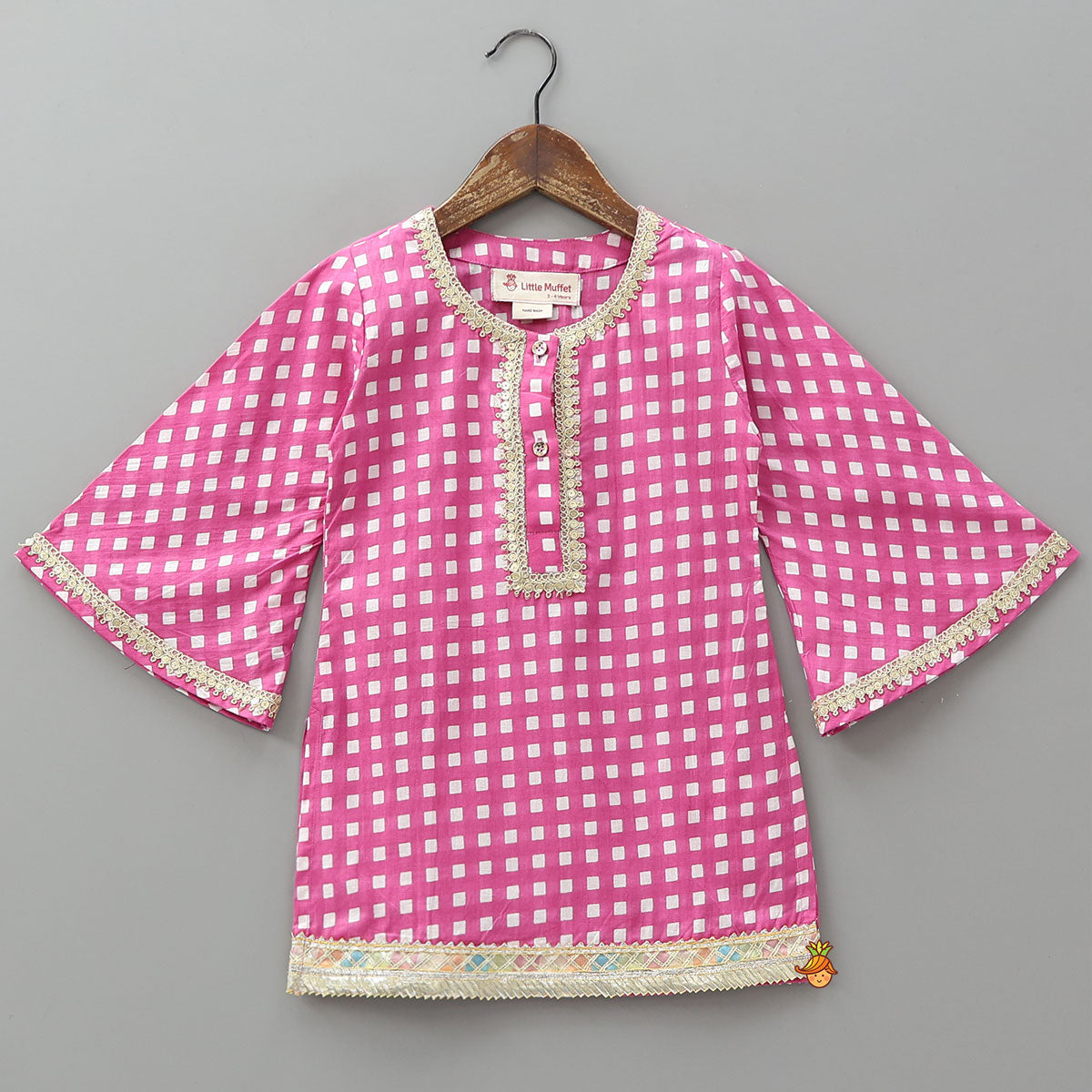 Checks Printed Bell Sleeve Kurti And Salwar With Dupatta