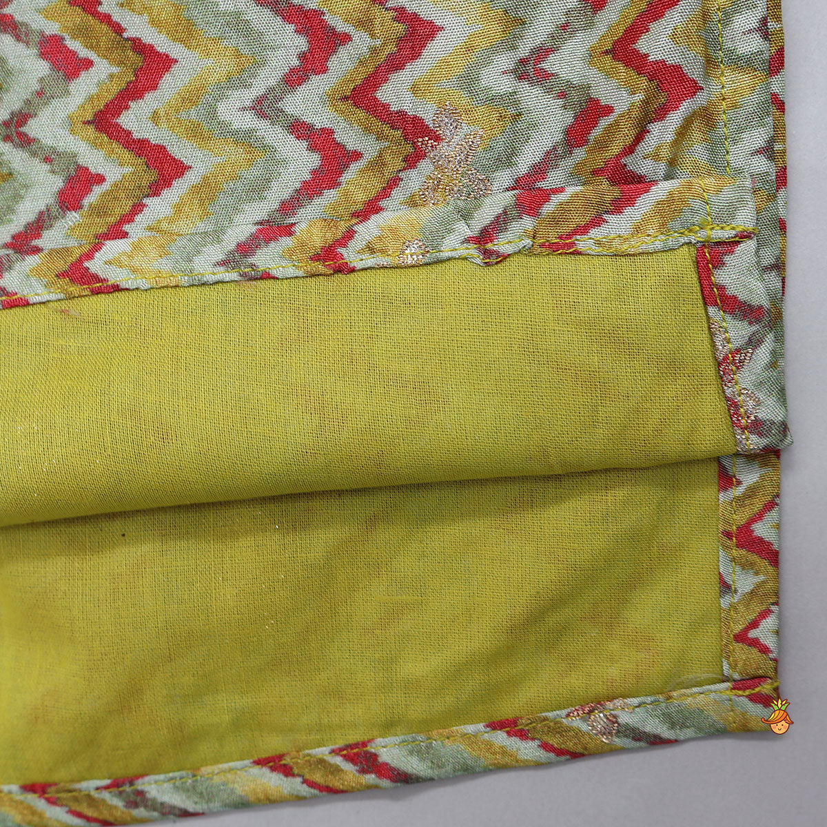 Chevron Printed Traditional Kurta And Pyjama