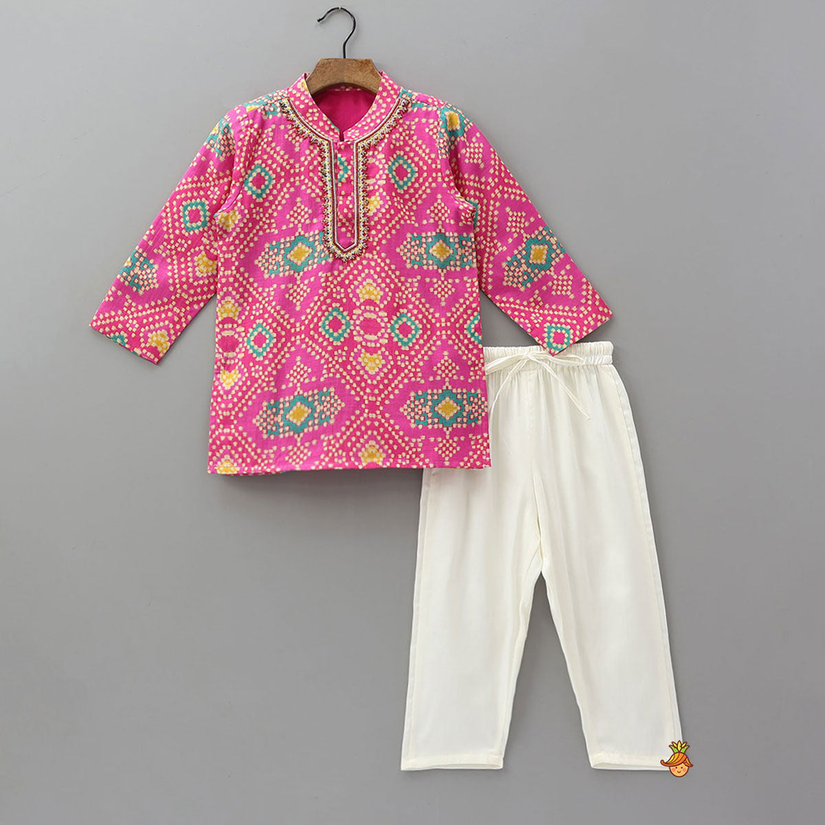 Elegant Hand Work Kurta And Pyjama