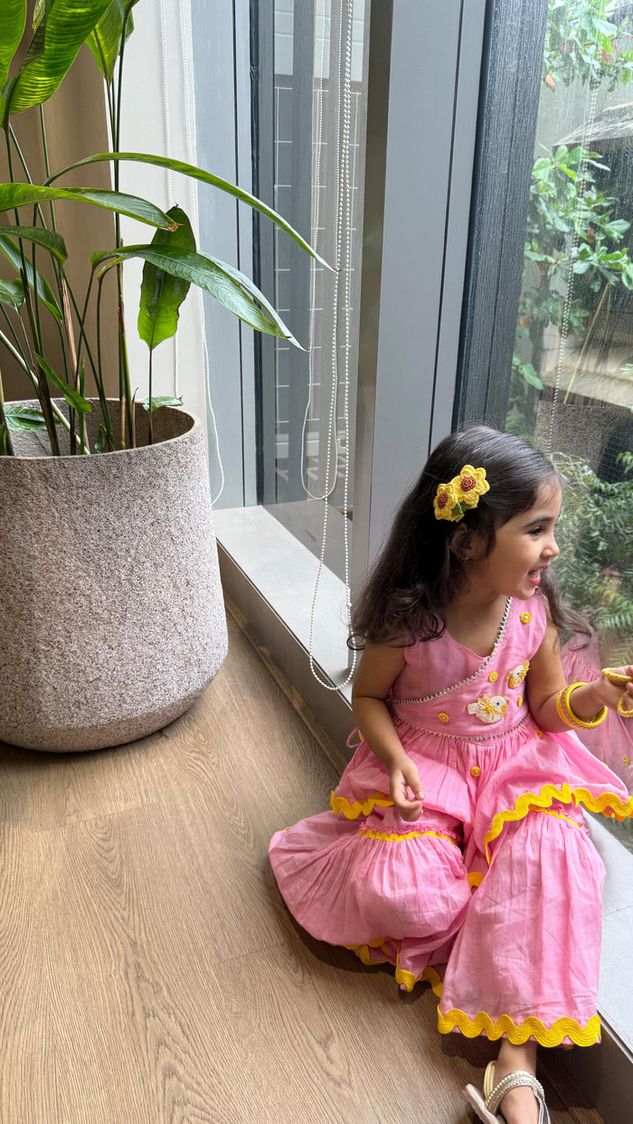 Play Dress Up