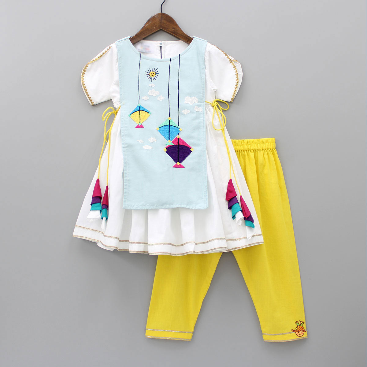 Pre Order: Flying Kite Embroidered Work Kurti With Pant