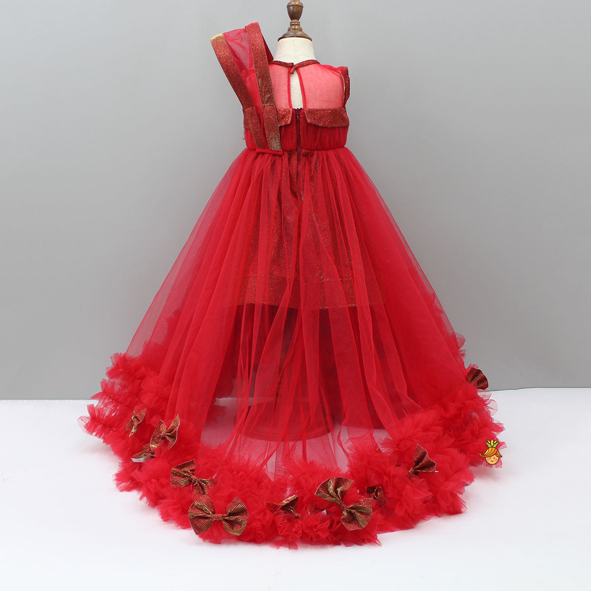 Glittery Red Elegant Trail Gown