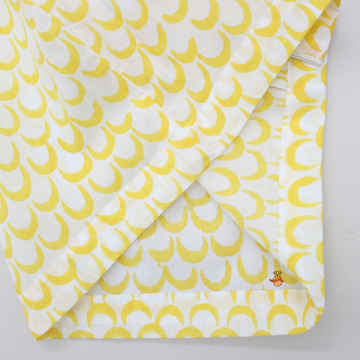 Moon Printed Yellow Shirt And Pyjama