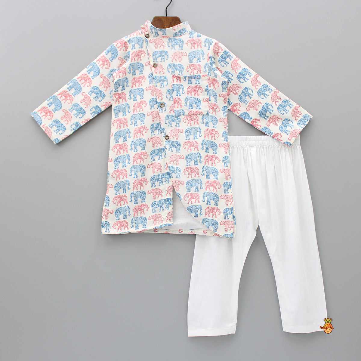Elephant Printed Off White Kurta And Pyjama