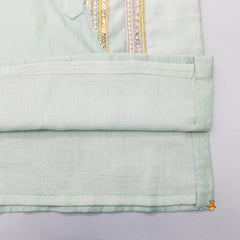 Pre Order: One Side Embroidered Green Kurta And Pyjama