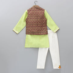 Pre Order: Green Kurta With Hanging Chain Brooch Enhanced Jacket And Pyjama