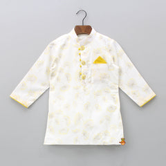 Pre Order: Patch Pocket Detail Off White Kurta And Yellow Pyjama