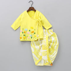 Pre Order: Beads Embroidered Yellow Kurta With Shibori Printed Dhoti And Mukut