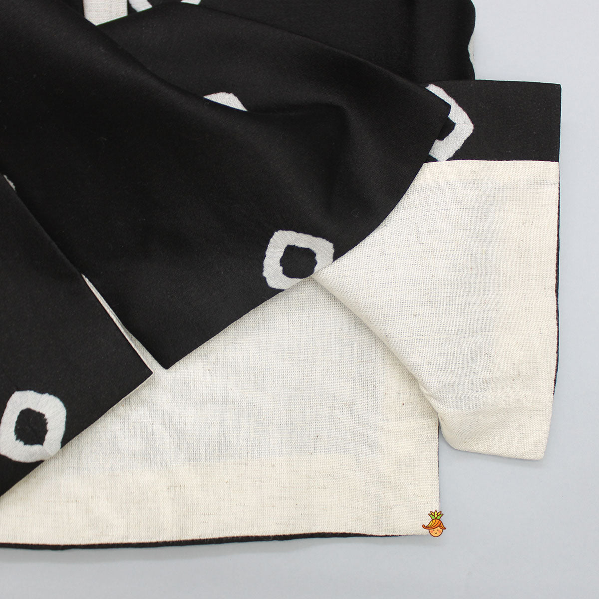 Bandhani Printed Black Kurta And Jacket With Off White Pyjama
