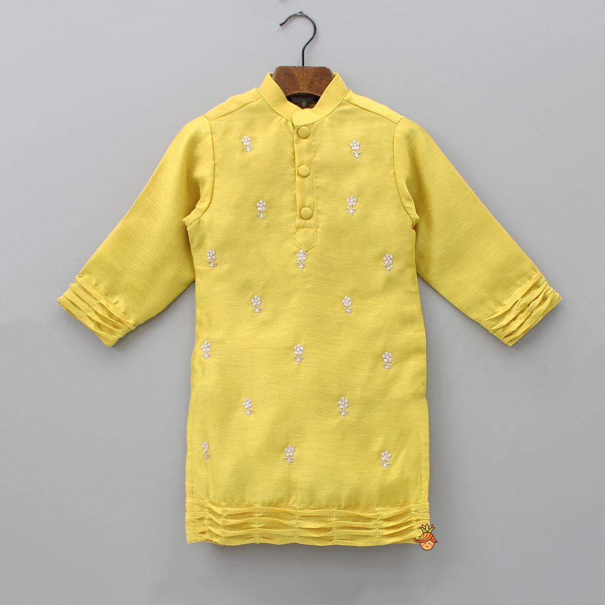 Exquisite Embroidered Pin Tuck Detailed Kurta With Pyjama