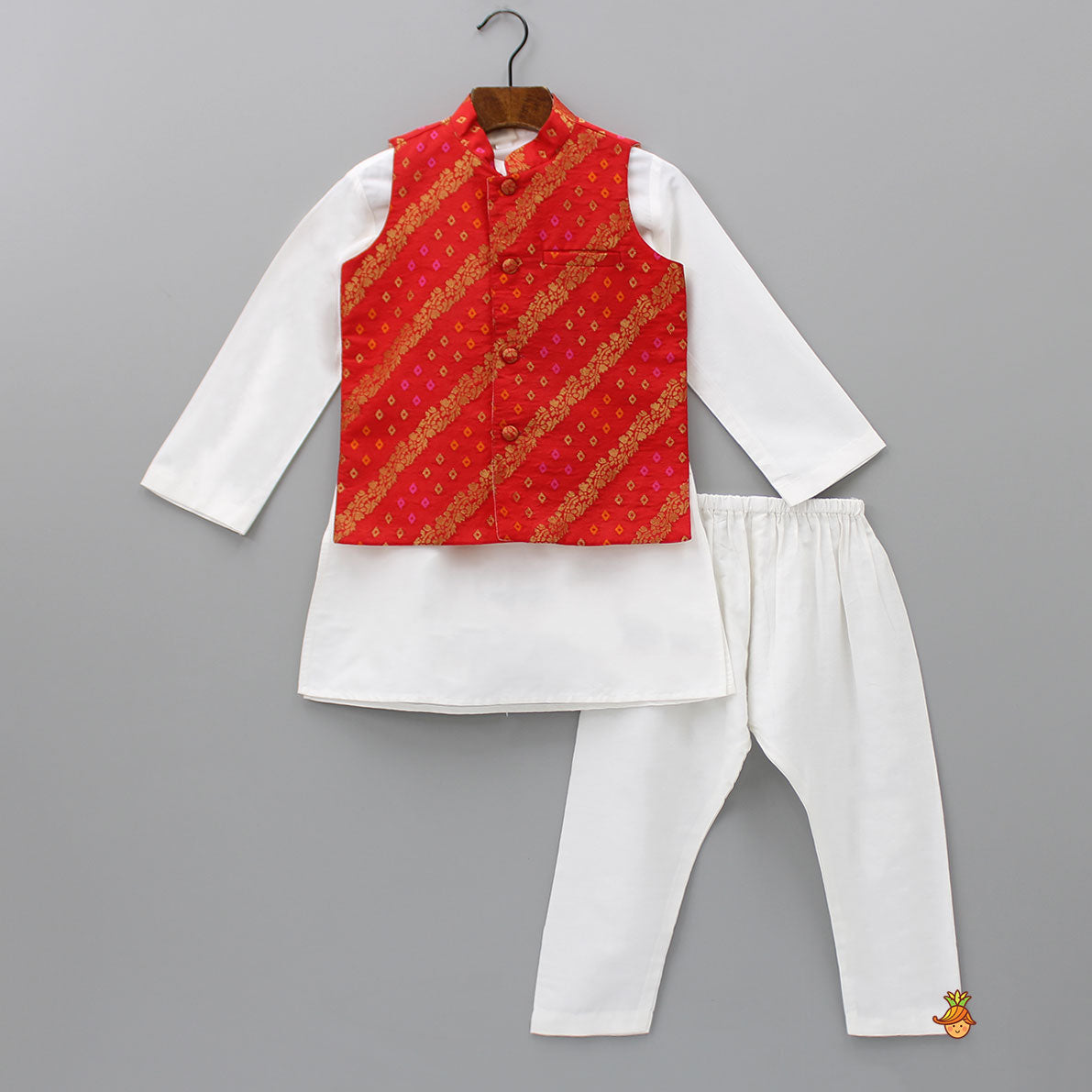 Ethnic Kurta With Bandhani Embroidered Red Jacket And Pyjama