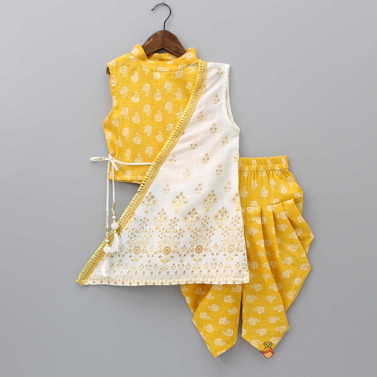 Floral Printed Yellow Top With Drape And Dhoti