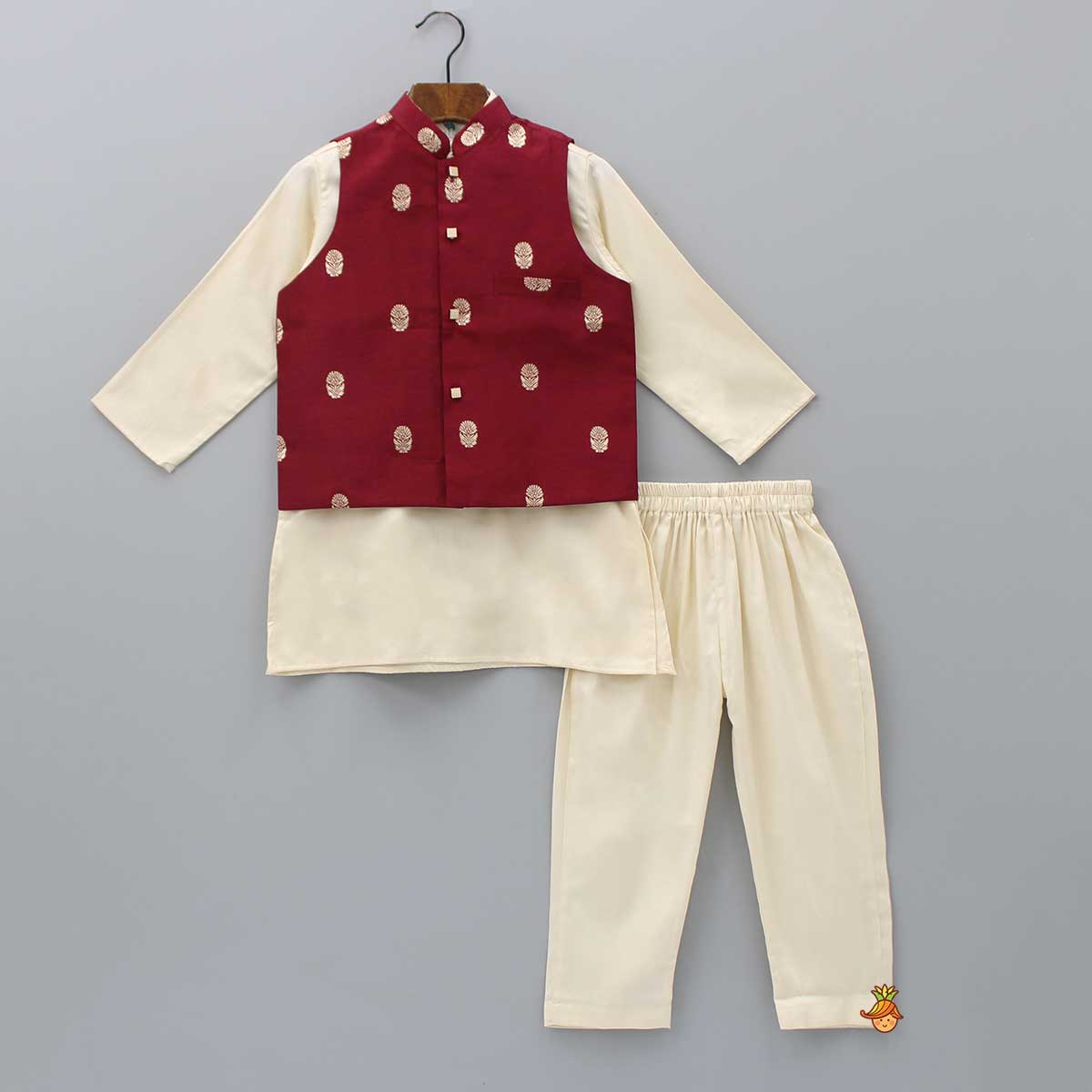 Mandarin Collar Beige Kurta With Pocket Detail Maroon Jacket And Pyjama