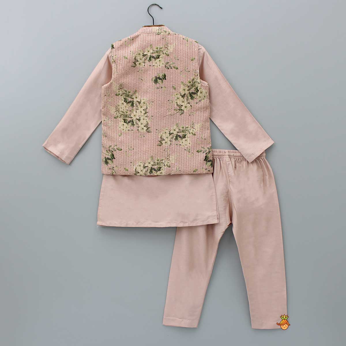Peach Mandarin Collar Kurta With Pocket Detail Velvet Jacket And Pyjama