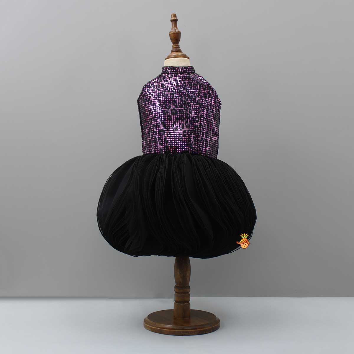 Pre Order: Super Stylish Halter Neck Black Dress
