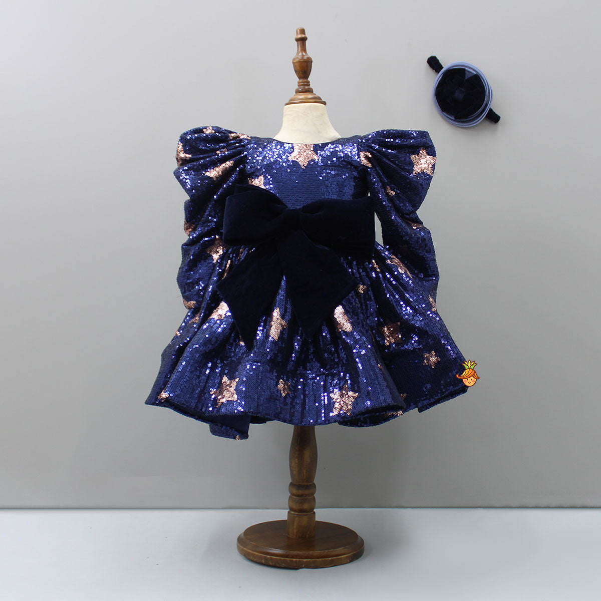 Pre Order: Puffed Sleeves Sequined Blue Dress With Head Band
