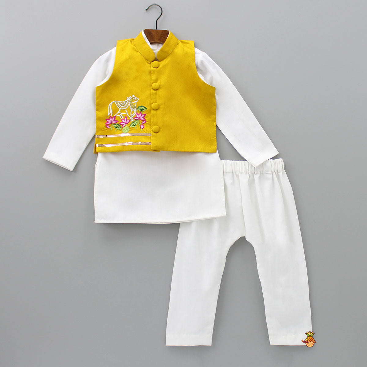 Mandarin Collar Off White Kurta With Holographic Lace Enhanced Jacket And Pyjama